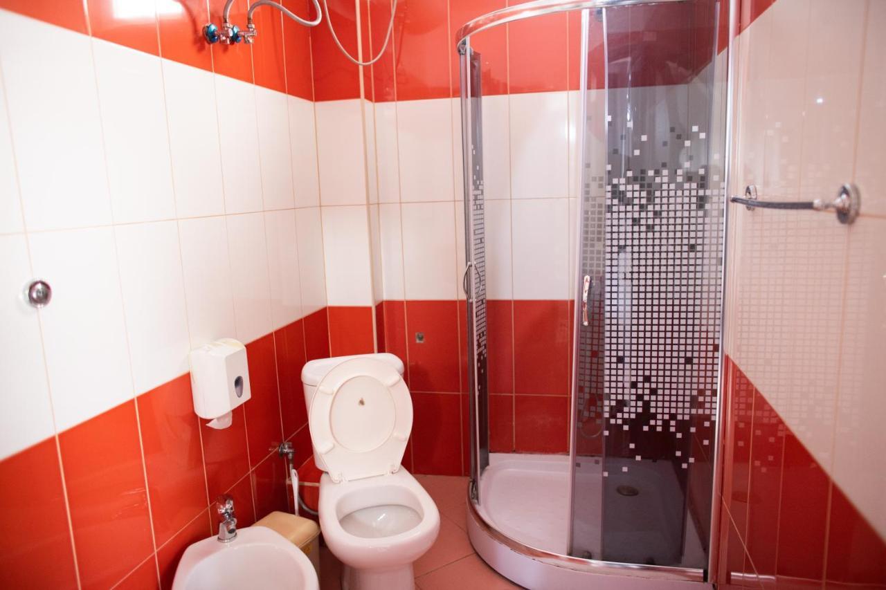 Vila Sanremo Тирана Экстерьер фото